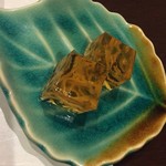 河豚の皮煮こごり