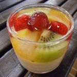 Suitsuramberuse - フルーツたっぷりプリン
