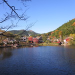 湯の岳庵 - 湯布院 金鱗湖の紅葉