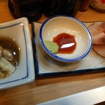 晩杯屋 -  カキ酢 と ブリ刺  