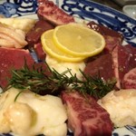 焼肉・冷麺 二郎 - 塩ホルモン5種盛り