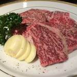 焼肉・冷麺 二郎 - special肉 50day'sドライエイジング 飛騨牛熟成リブロースSTEAK