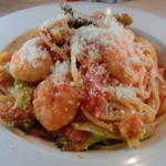 海老とロマネスコ・ブロッコリーのスパゲッティ　トマトソース