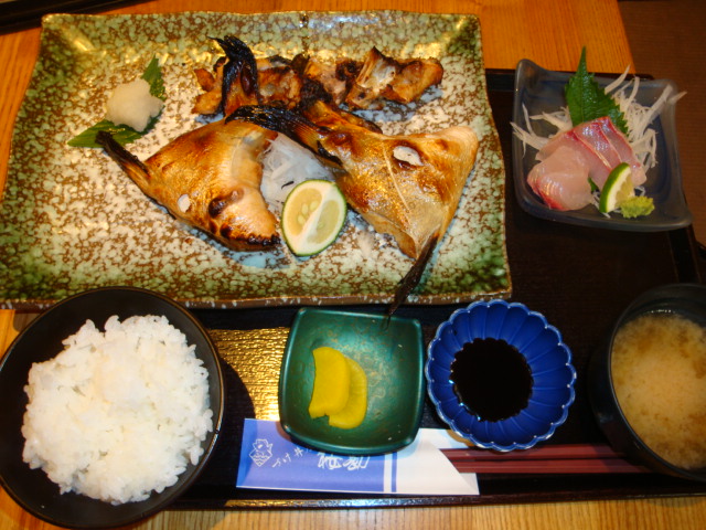 かんぱちかまの塩焼き定食