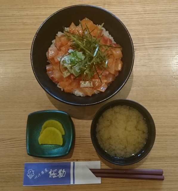 かんぱちの赤づけ丼