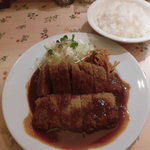 和牛ビフカツセット 1,620円