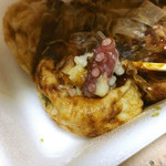 パクパク - 蛸はたこ焼きに対して小さめだけど100円なら十分のサイズ
