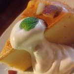 ごはんカフェ　三郎 - 薩摩芋のケーキ