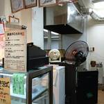 中野やきそば処 小出屋 - 内観