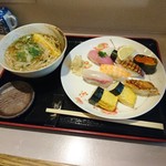 Matsubokkuri - にぎり寿司 うどん付き（980円）2016年12月