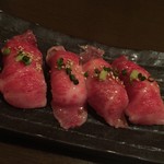 焼肉 炙屋武蔵 - 焼肉 炙屋武蔵 （アブリヤムサシ）和牛炙り寿司　2016.11