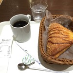 German Bakery - パンとコーヒー