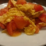 鴻福餃子王 - トマトと玉子炒め