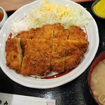 Toriyoshi Shouten - チキンカツ定食