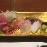 板前心 菊うら - 鮪、牡丹海老、平目、烏賊