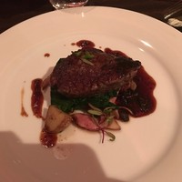 フレンチ キッチン - メインのお肉
                フォアグラ苦手なので無しにしてもらいました