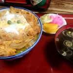 Kikuya Shokudou - カツ丼  こちらでカツ丼と言えば普通に煮カツ丼です