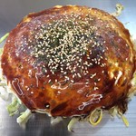 笑 - お好み焼きの肉玉そば