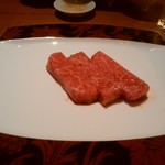 華火 錦店 - シャトーブリアン2切れを3切れにしてもらう。確か2,200円税込だったと思った。