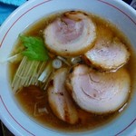 黒船 - 醤油ラーメン大盛チャーシュー