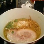 「ちゃぶ屋」 森住Presents とんこつらぁ麺－CHABUTON 池袋東口店 - とんこつラーメン