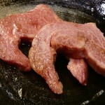 焼肉家 KAZU 神楽坂 - 