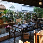 バリラックス ザ ガーデン - 店内の雰囲気