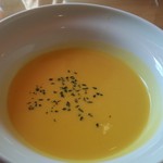 ダイニングキッチン たう゛ぇるね - 本日のスープです