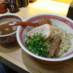 虎ジ - 虎卵つけ麺