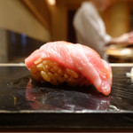 鮨 とかみ - 2016/11昼_大トロ