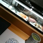 弁天山美家古寿司 - 2016年11月第5週 夜