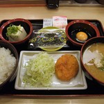 Matsunoya - 豚汁定食＋コロッケ