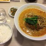 浜木綿 豊田店 - 咖哩担々麺。浜木綿豊田店(愛知県豊田市)食彩品館.jp撮影