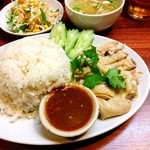 サバイチャイ タイ料理 - カオマンガイ