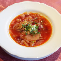 Russian Restaurant ROGOVSKI 銀座 - つぼ焼きランチ(2000円・外税)のウクライナボルシチ