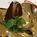 トゥ・ラ・ジョア - 2016年12月初旬。