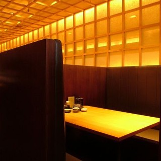 半個室BOX席
                                  ・4名様以上
                                  ・4～6名様用