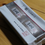 明石屋 アミュプラザ店 - 一黙（2個入り/260円）（2016.9）