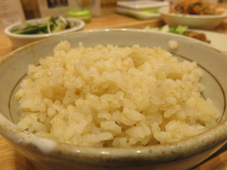 Akita tanita shokudou - 玄米ご飯