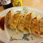 テンホウ - ギョウザ130円です！