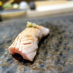 完全個室 天鮨 - 大トロの炙り