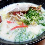 Ramen Taishou Dondon - かつめん定食のラーメン。九州