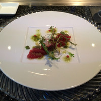 鉄板DINING集 栄店 - バチマグロのカルパッチョ