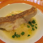 Convivio - 28年12月　アズキハタロースト　蟹コンソメスープ仕立て　ワタリガニ身