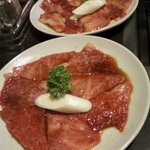 肉バル 京城 - 