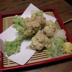 伽 - たちの天ぷら（600円） 見た目の色が良くないのですが味は最高、熱々で美味！