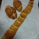 チヨダ ベーカリー - 塩バターパン、ラムレーズンサンド
                        ソーセージフランス