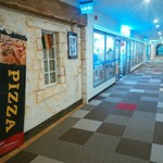 イタリア食堂チネマ - 隣はローソンです！