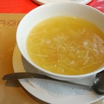 Haihai Tenzankaku - 干し貝柱入りフカヒレ上湯スープ