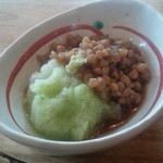 蕎麦処 みかわ - ソバの実おろし①　辛し大根で